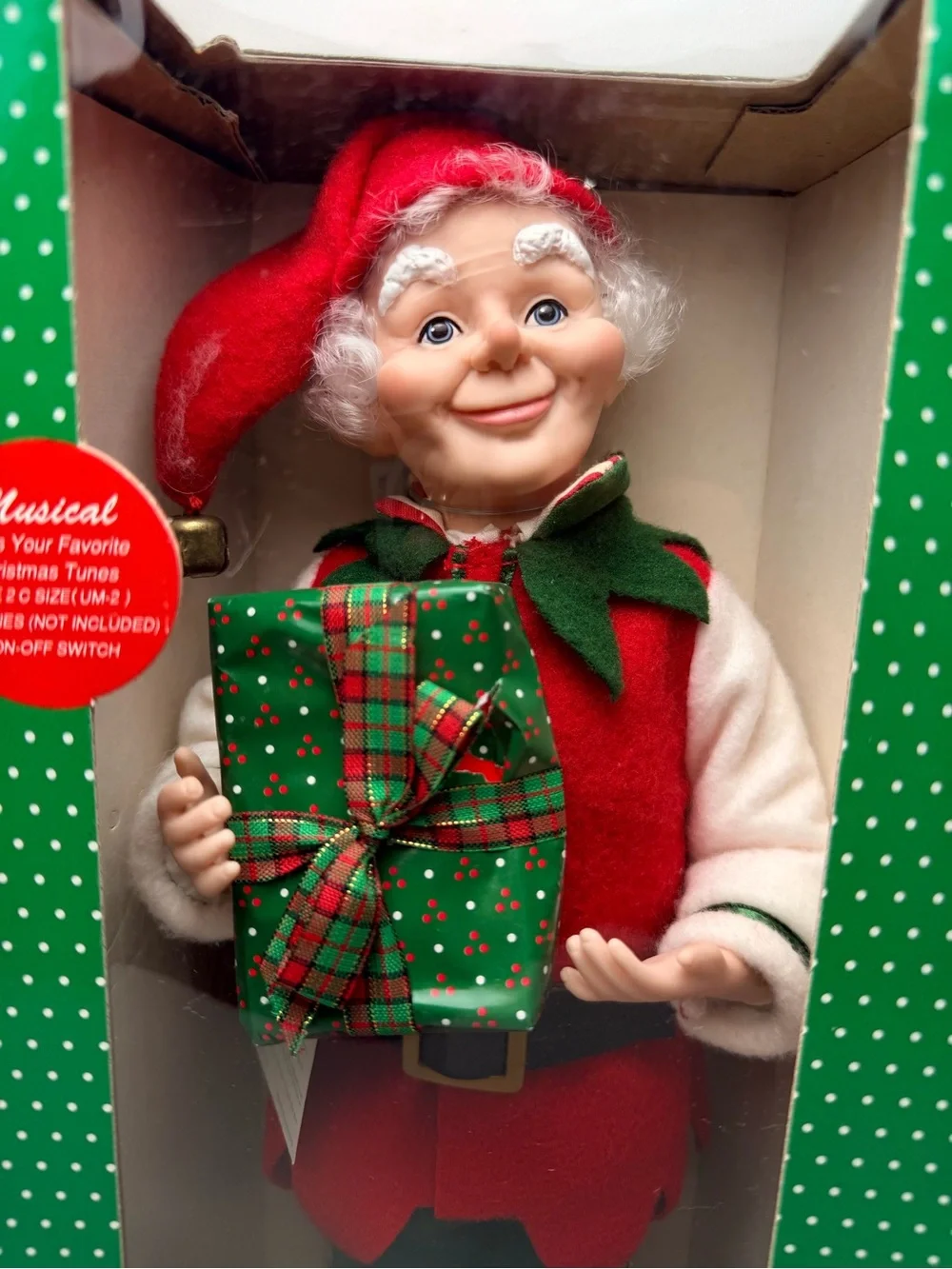 Holiday Creations 16” Moving Figure Plays Musical Christmas Battery Operated Elf